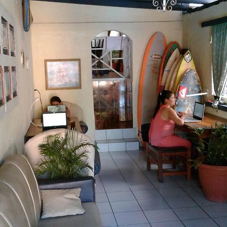 Lorena Surf Hostel サン・フアン・デル・スル エクステリア 写真