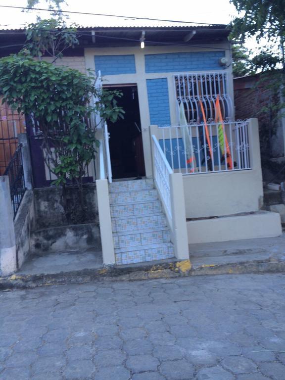 Lorena Surf Hostel サン・フアン・デル・スル エクステリア 写真